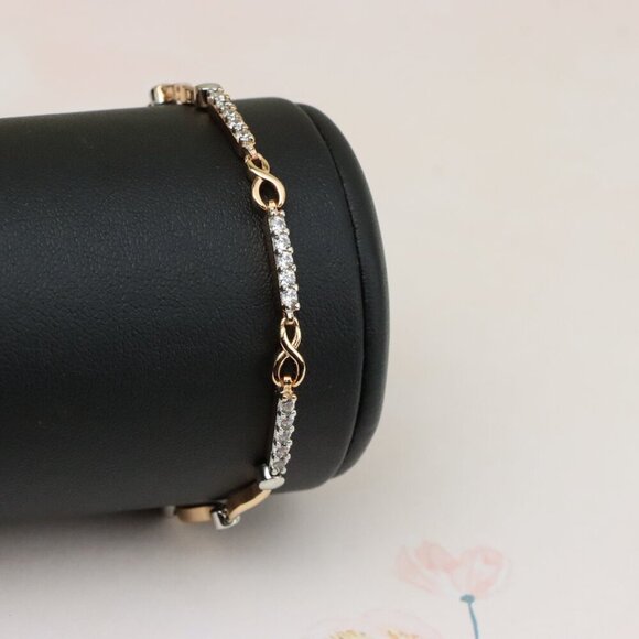 "Elegant Infinity Link Rose Gold & Silver Bracelet with Crystals, XPBL0849 - Picture 8 of 12